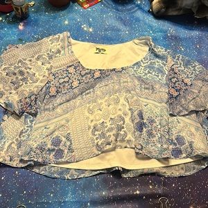 Show Me Your Mumu cropped flowy top